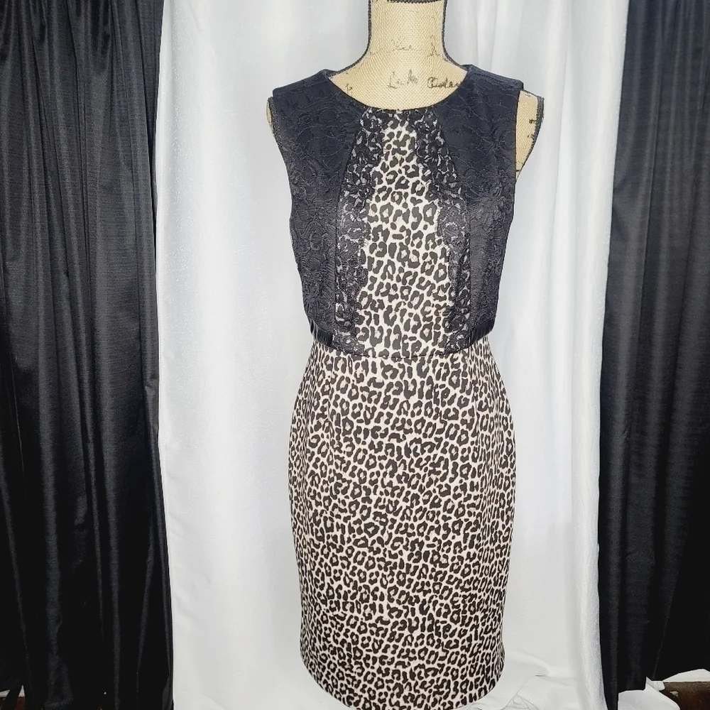 Karl Lagerfeld Paris Mob Wife Leopard Black Lace Dress size 6 - Picture 10 of 10